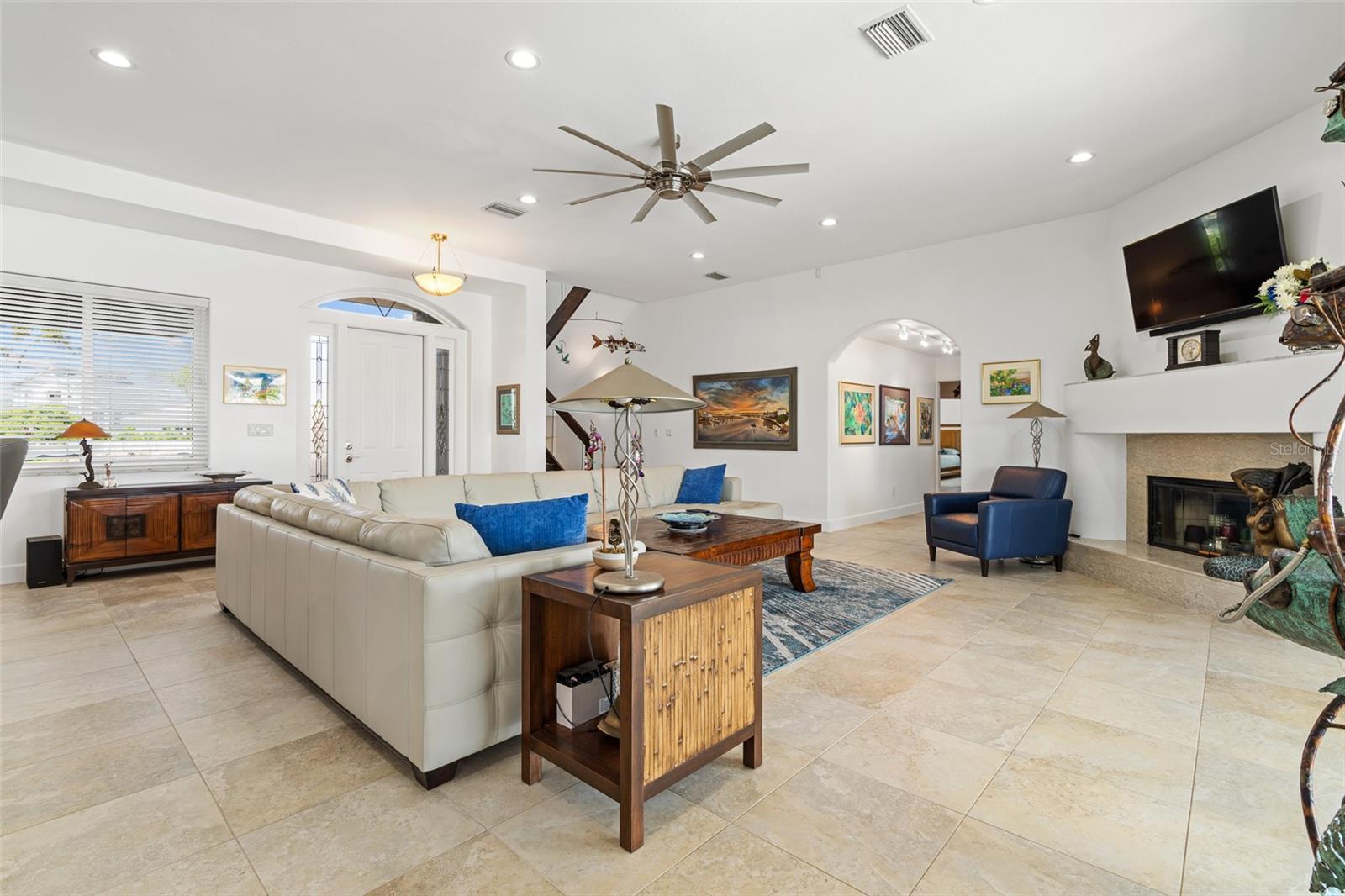 833 PONCE DE LEON DR — photo 14