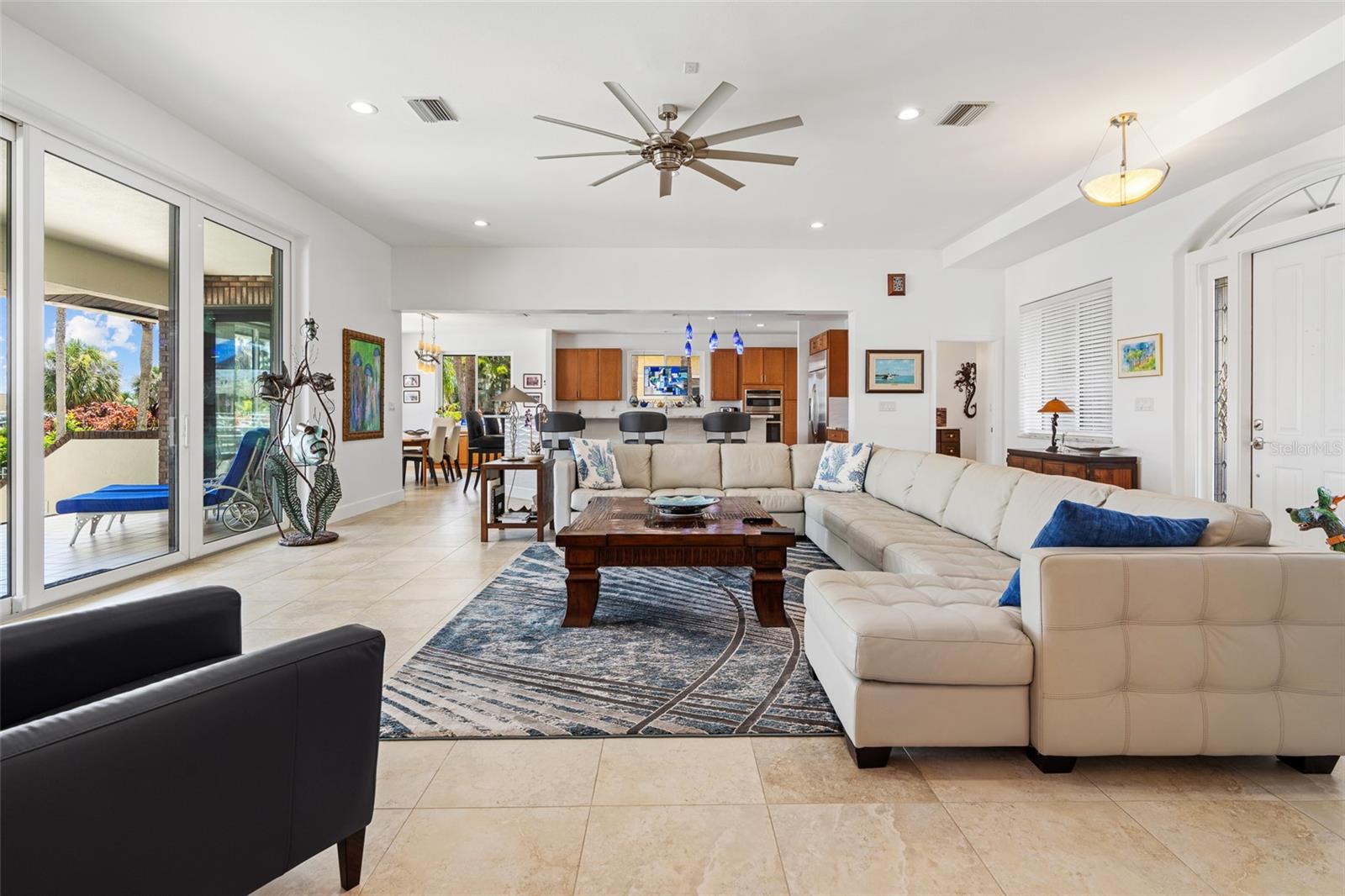 833 PONCE DE LEON DR — photo 15