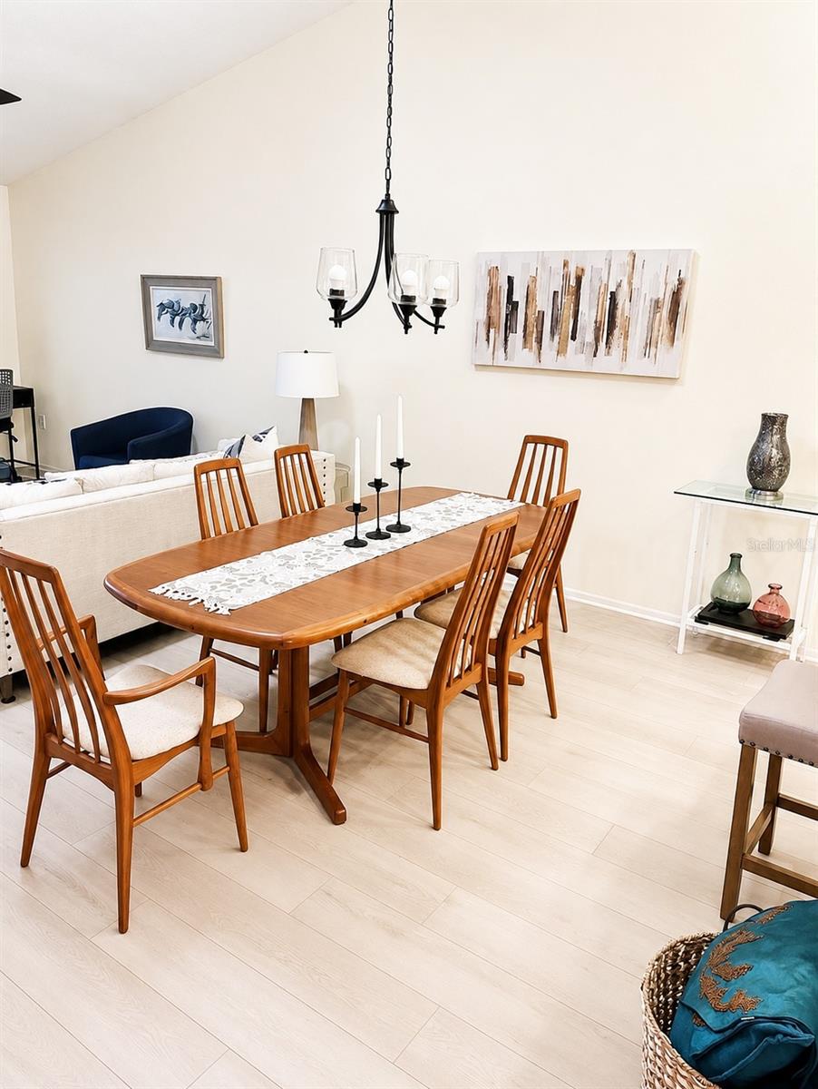 1211 CAPRI ISLES BLVD #122 — photo 7