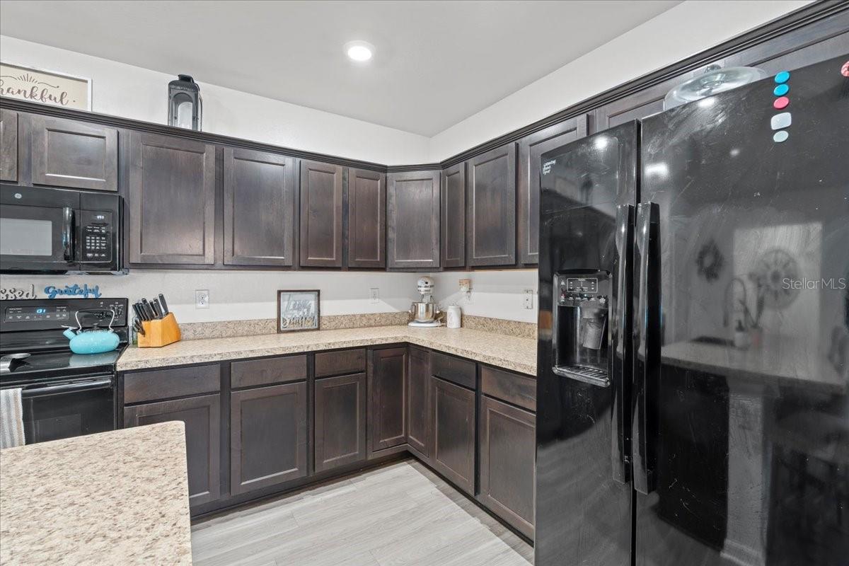 3476 BREWSTER RD — photo 32