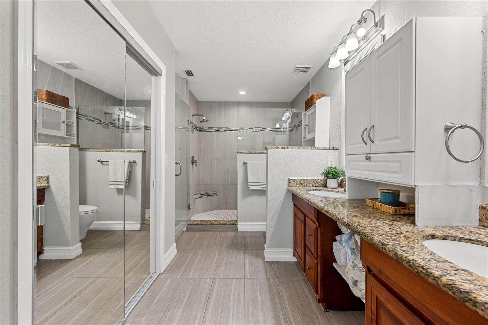 13770 MARSEILLES CT — photo 13