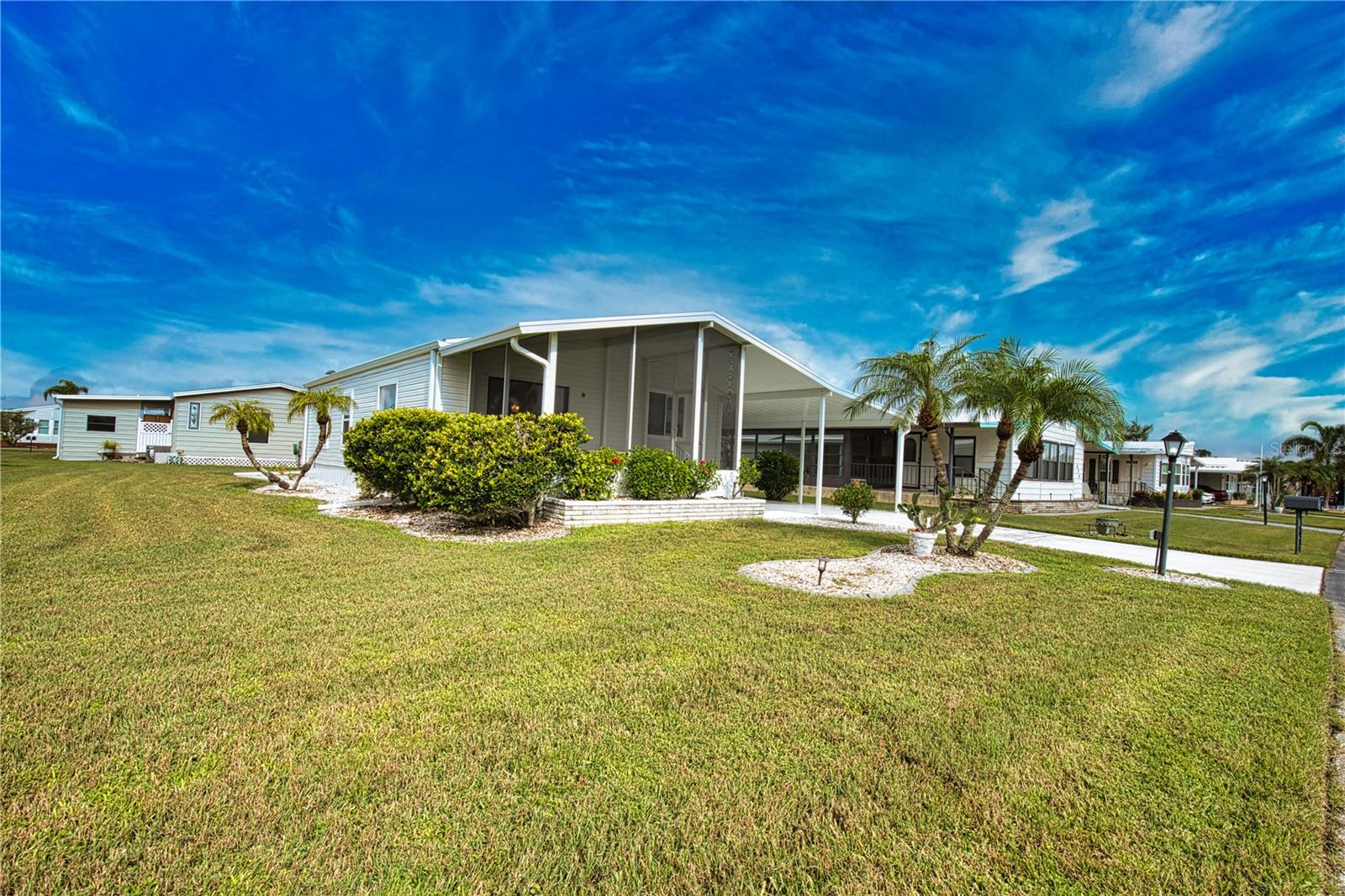 632 LA JOLLA CIR — photo 32