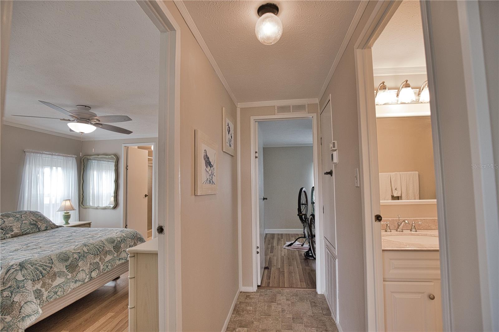 632 LA JOLLA CIR — photo 19