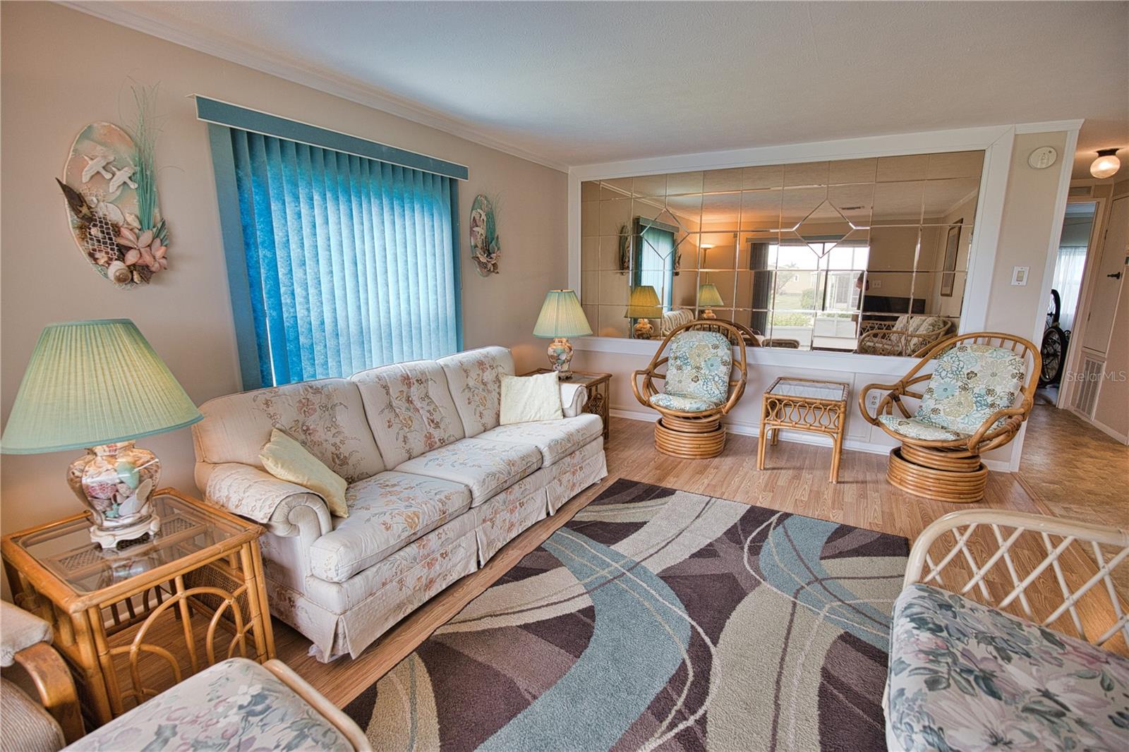 632 LA JOLLA CIR — photo 15