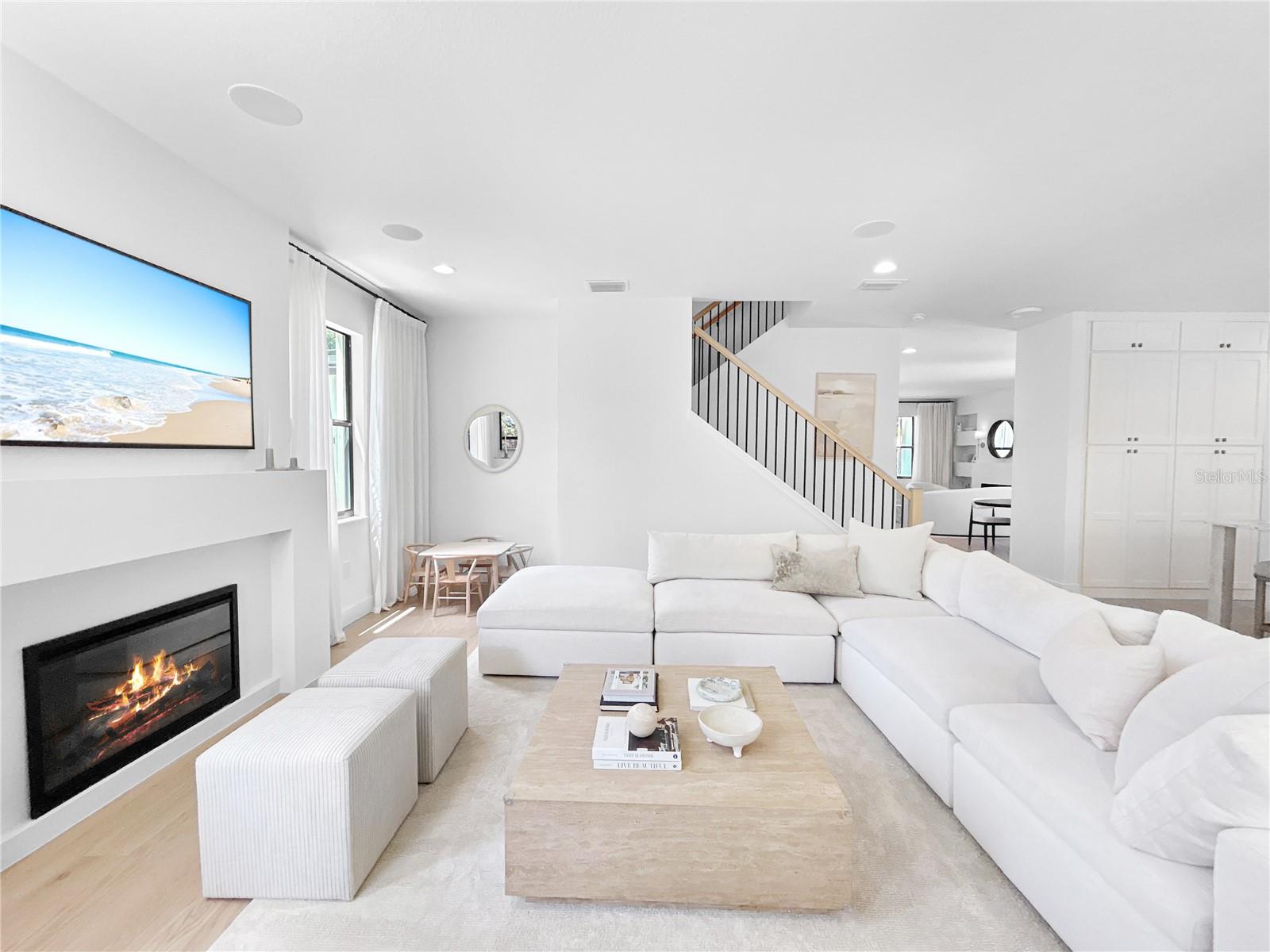 12207 MARJORY AVE — photo 15