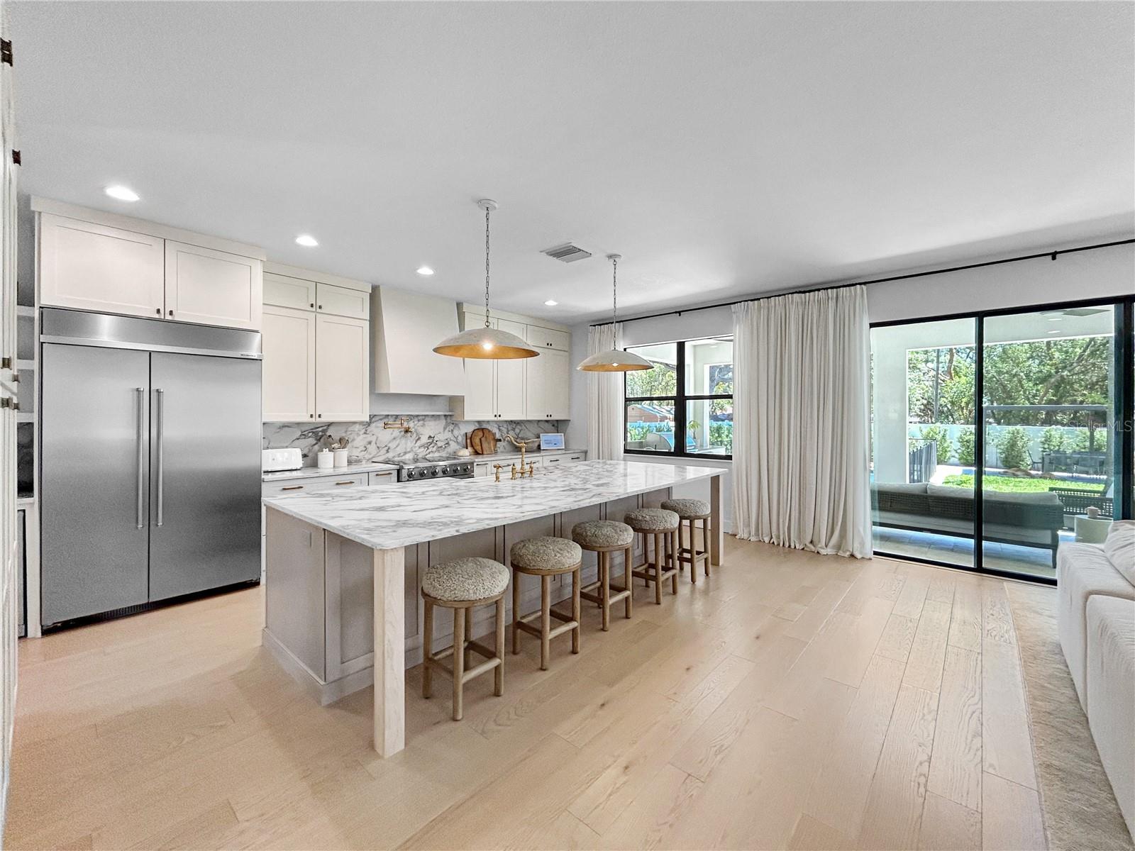12207 MARJORY AVE — photo 7