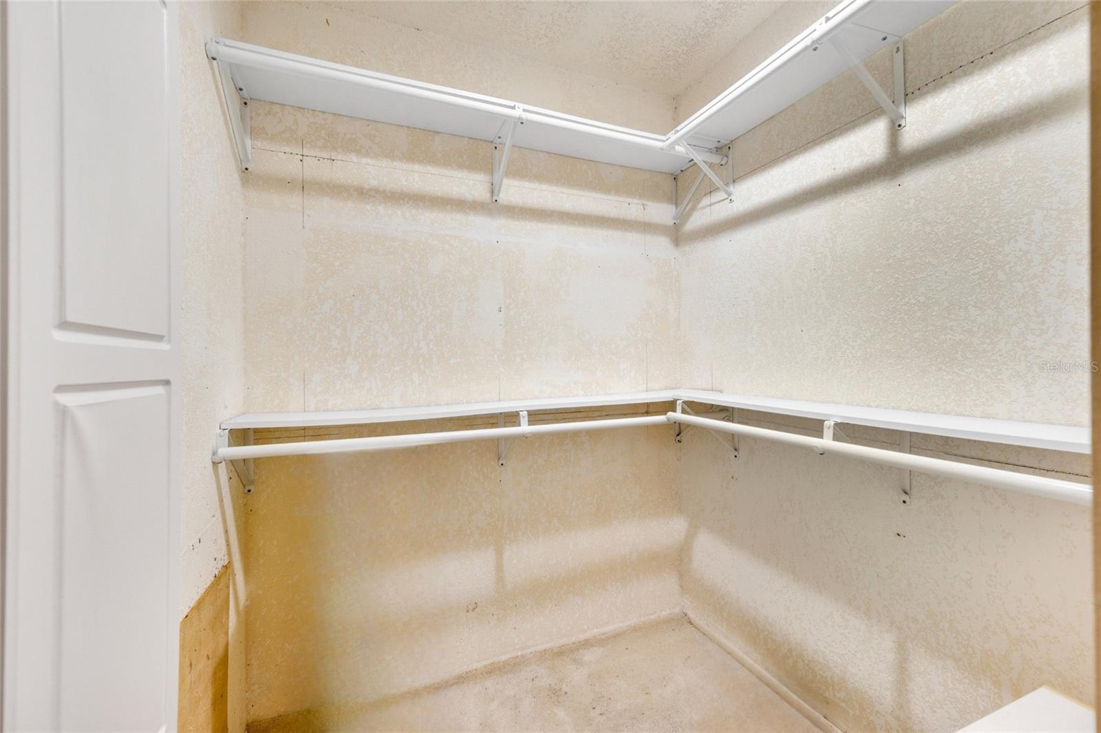1608 WHITEBRIDGE DR #B — photo 23