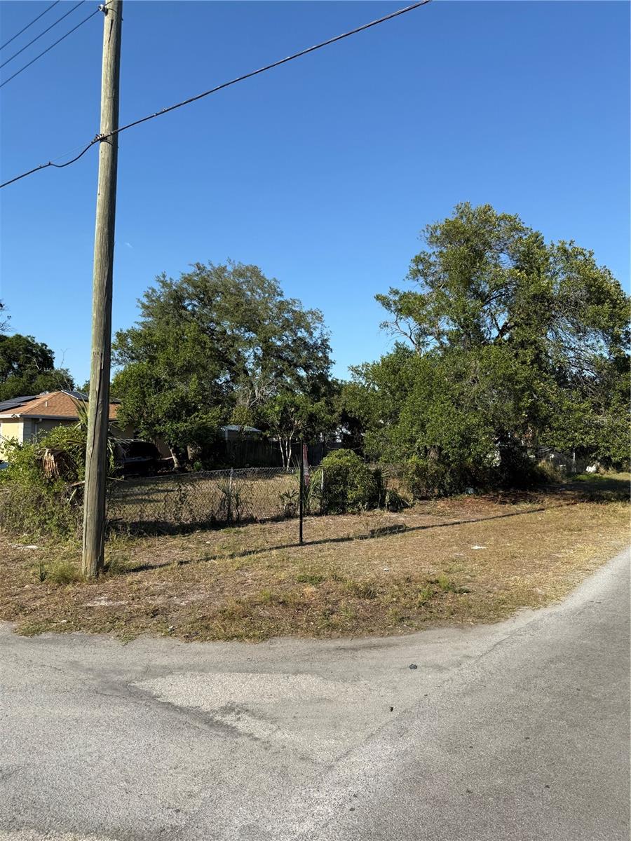 3601 N GARRISON ST — photo 2