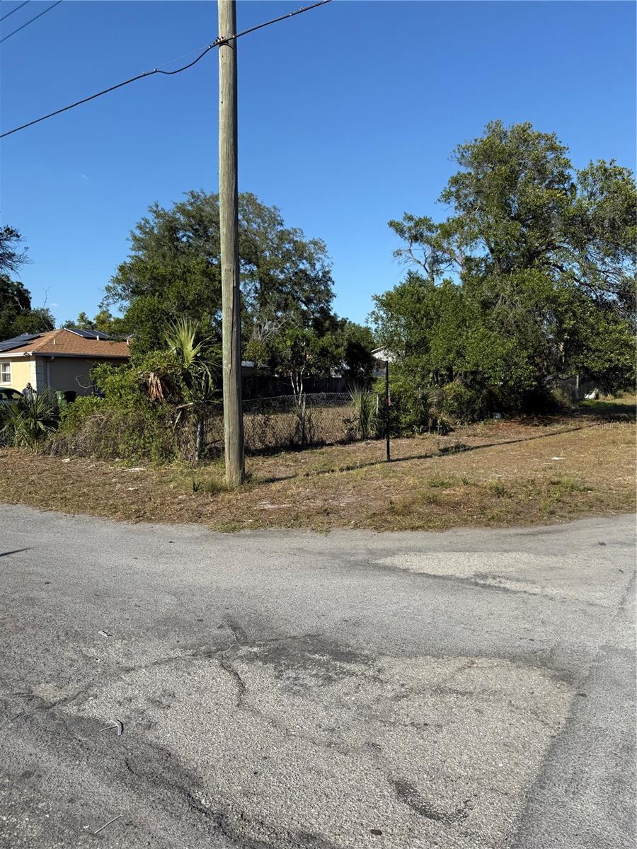 3601 N GARRISON ST — photo 3