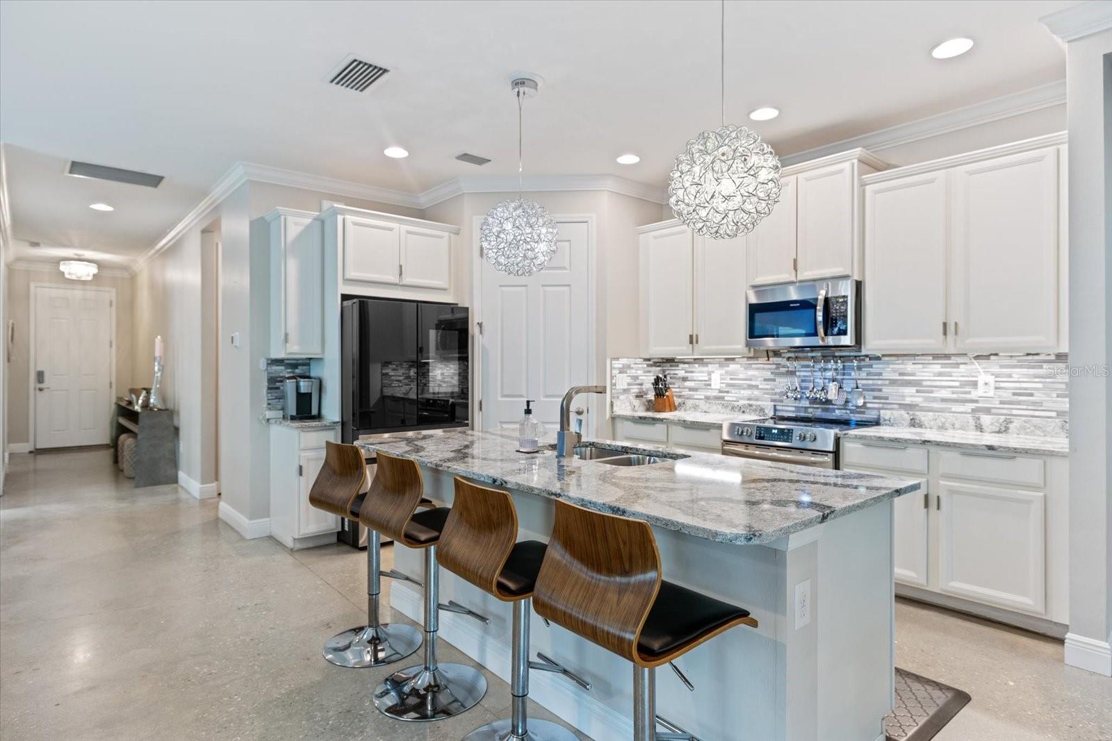 191 MARAVIYA BLVD — photo 10