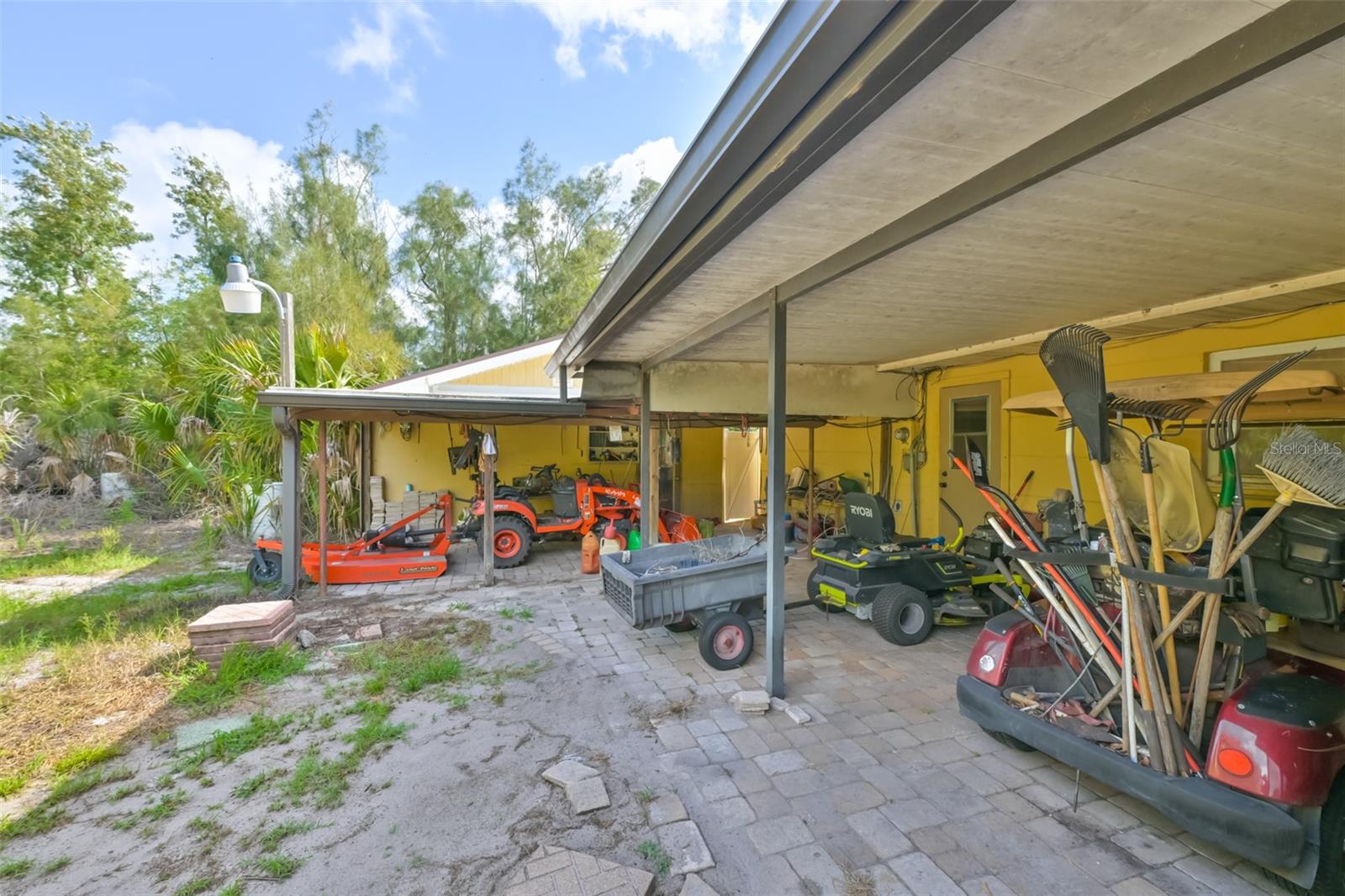 14451 HIGHLAND RD — photo 27