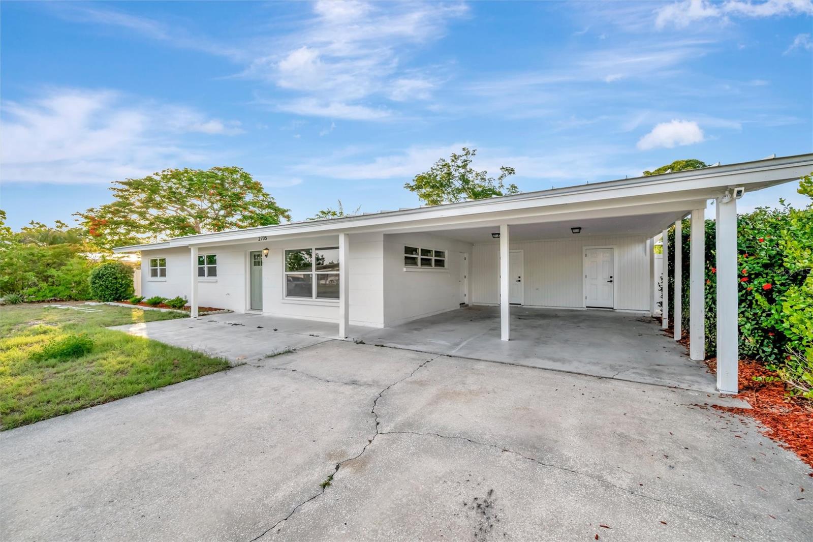 2705 SUNNYSIDE ST — photo 3