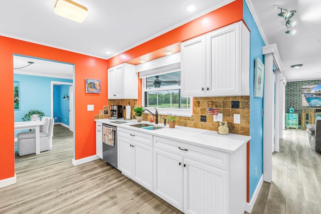 731 OBERLIN DR — photo 13