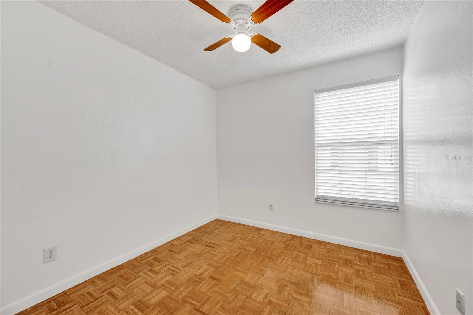 13915 FLETCHERS MILL DR — photo 25