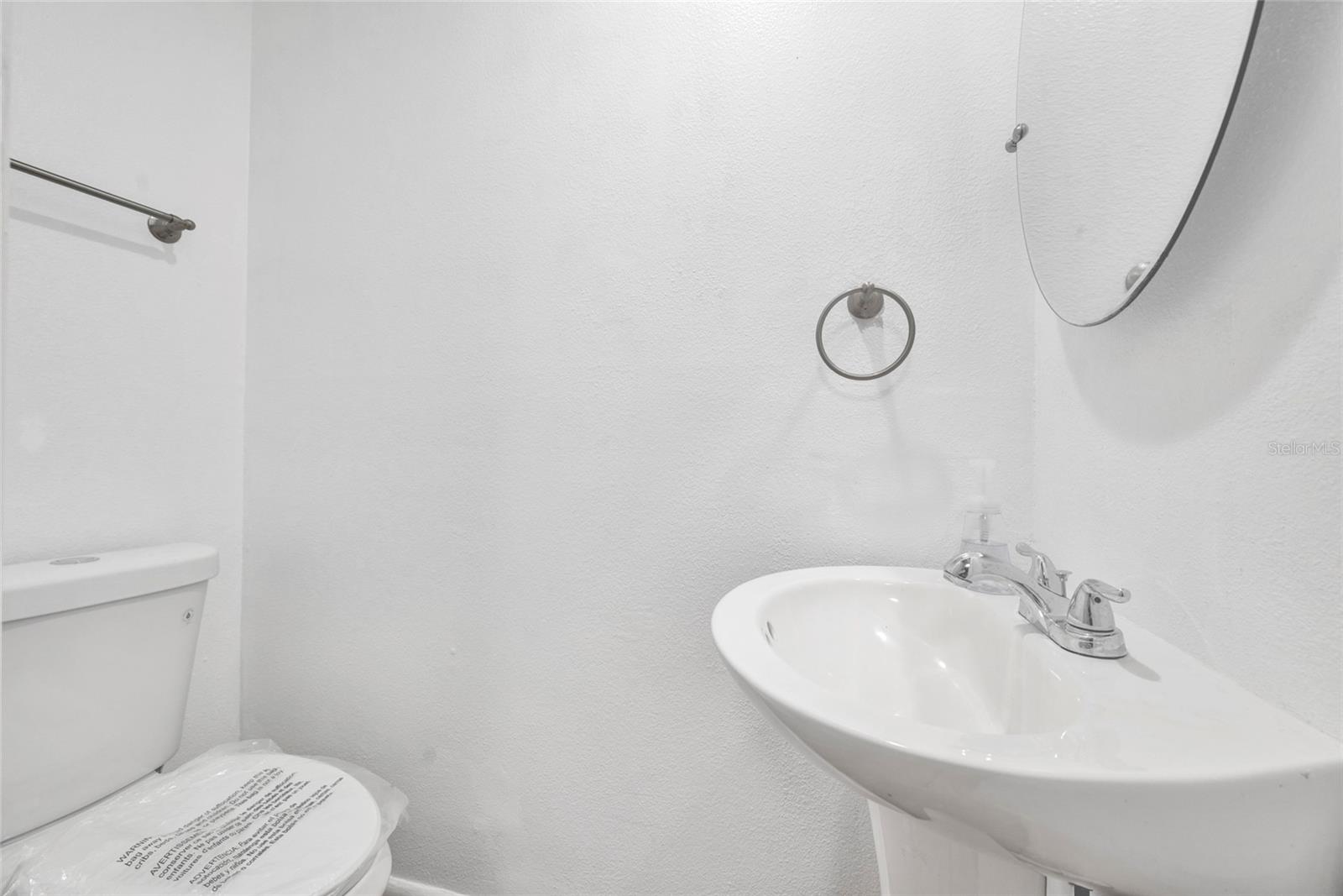 13915 FLETCHERS MILL DR — photo 15