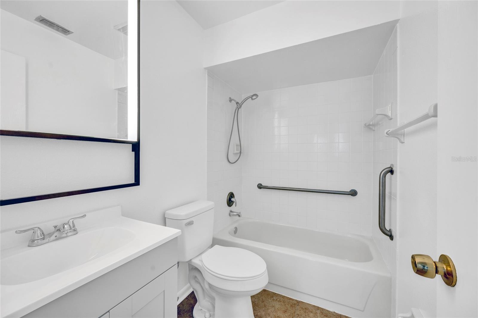 13915 FLETCHERS MILL DR — photo 27