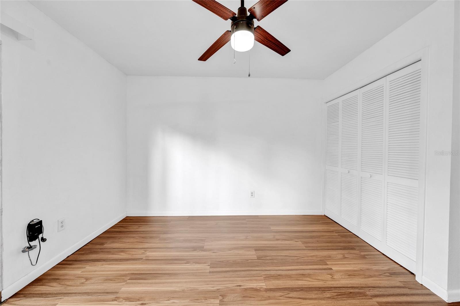 13915 FLETCHERS MILL DR — photo 14
