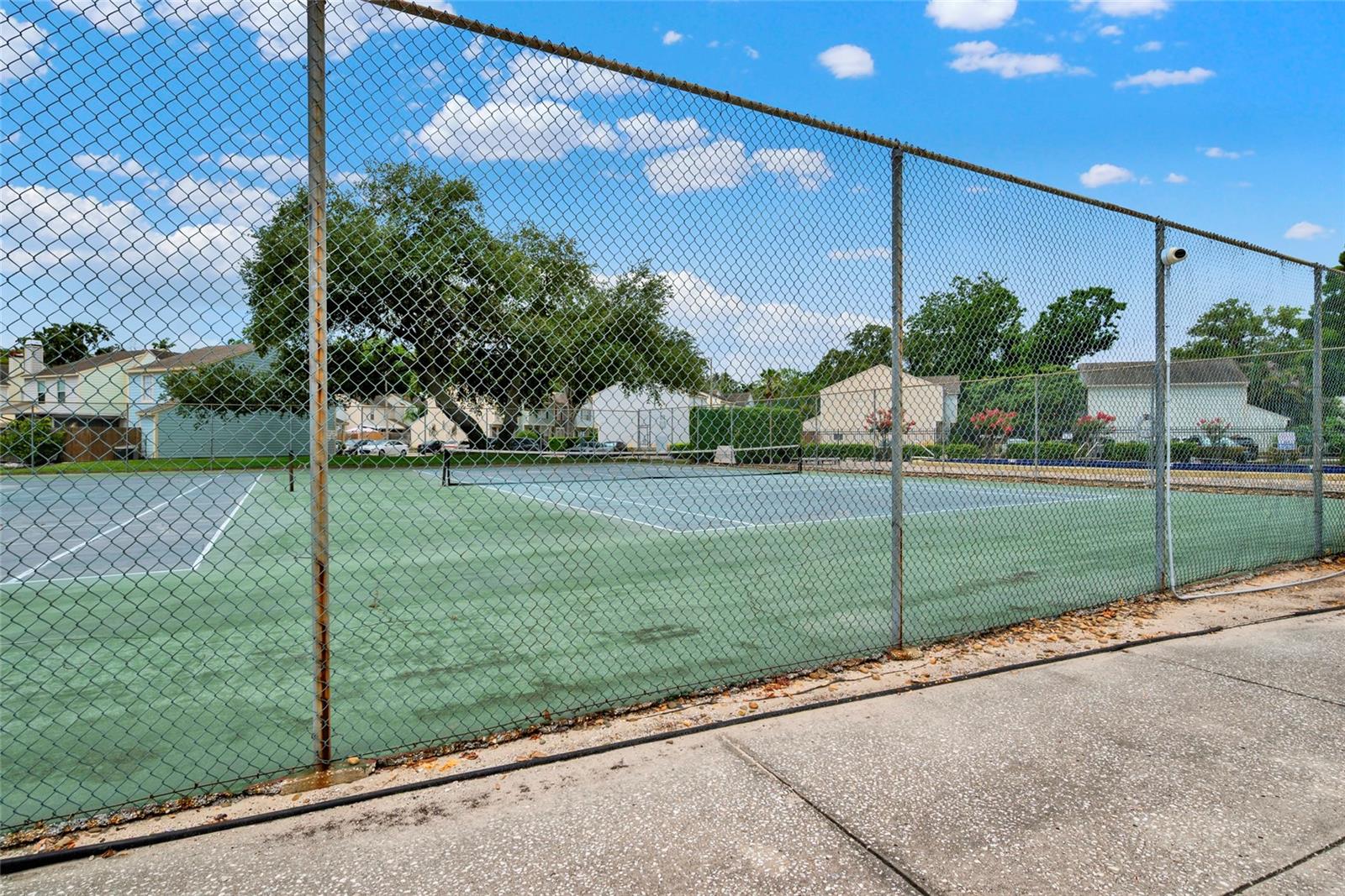 13915 FLETCHERS MILL DR — photo 36