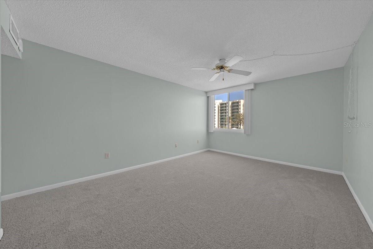 660 ISLAND WAY #301 — photo 15