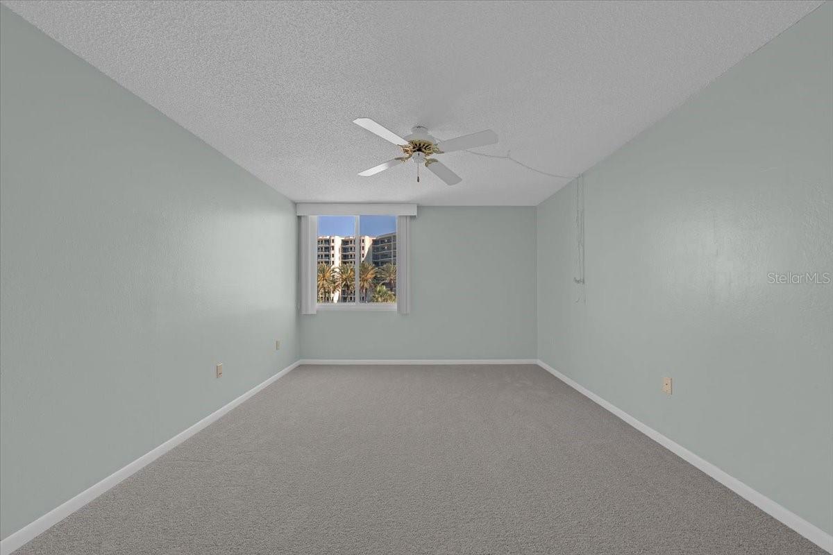 660 ISLAND WAY #301 — photo 14