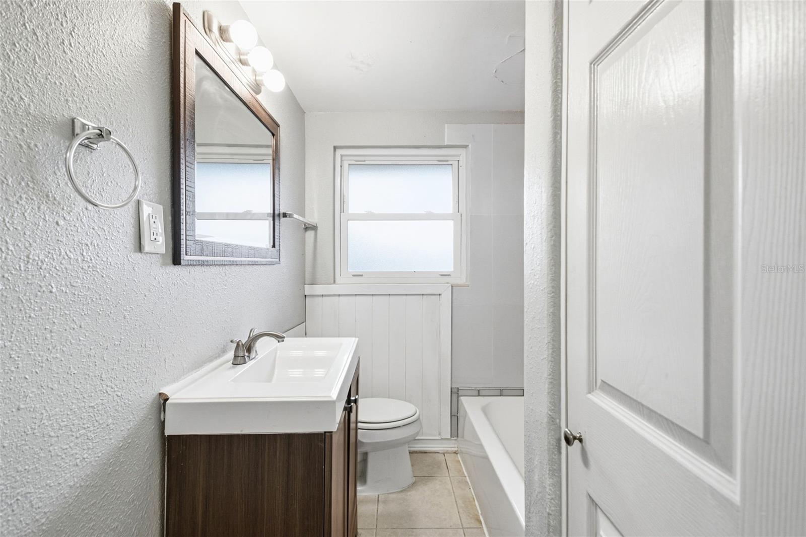 5917 OLIVE AVE — photo 37
