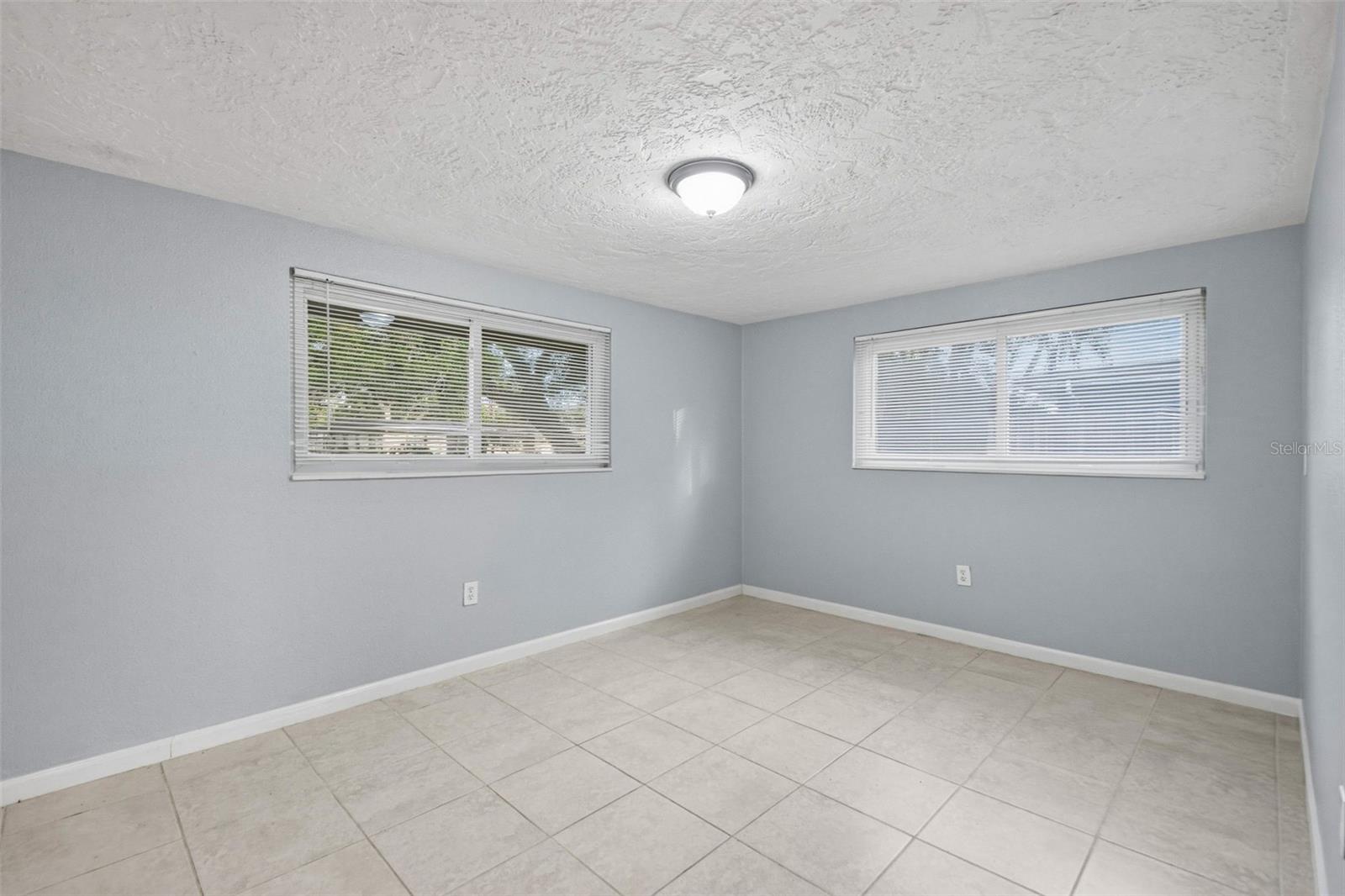 5917 OLIVE AVE — photo 26