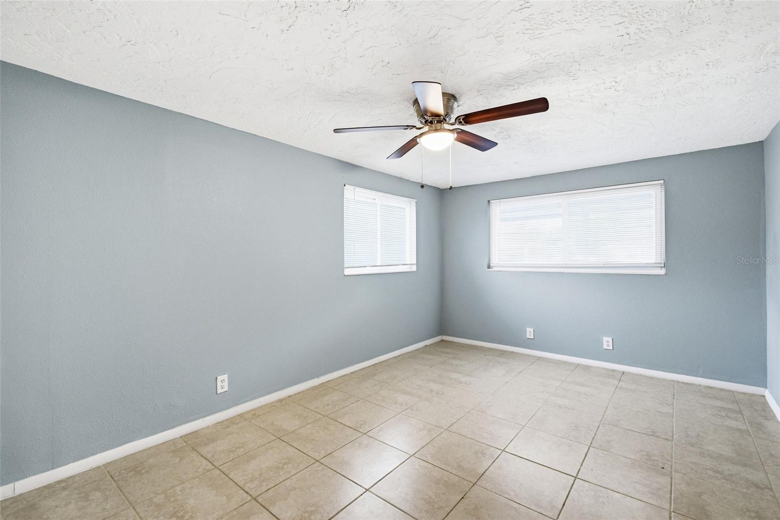 5917 OLIVE AVE — photo 30