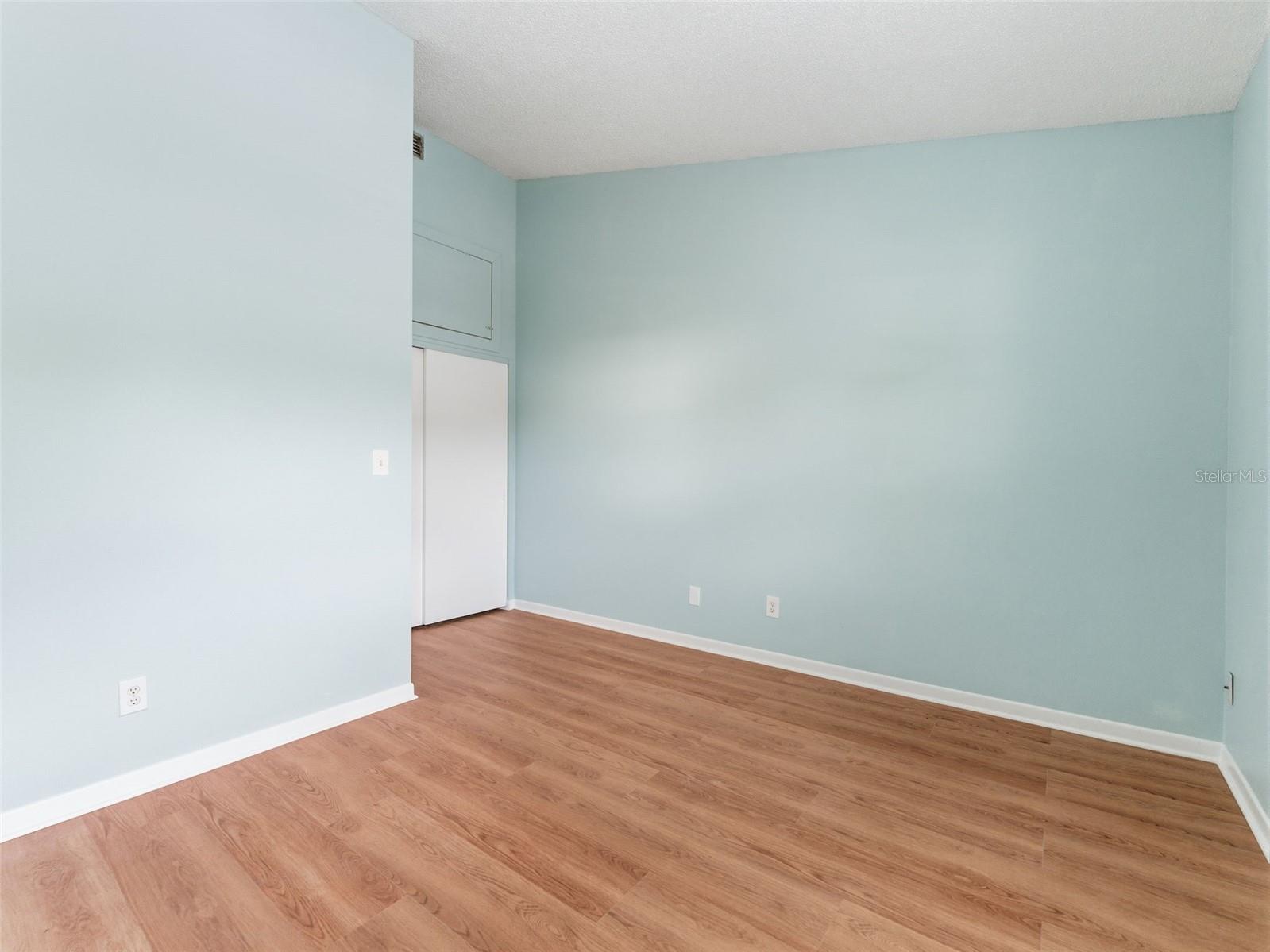 4233 LA SORRENTO CT — photo 12