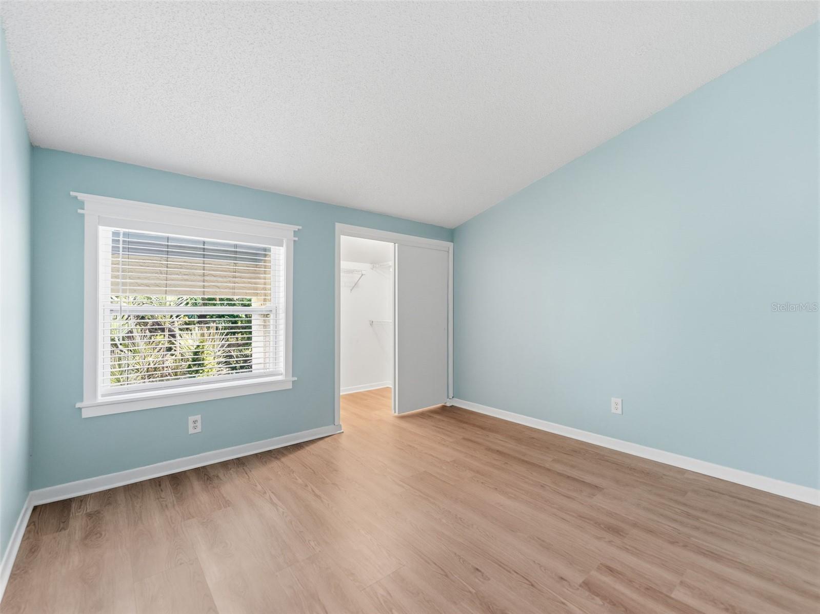 4233 LA SORRENTO CT — photo 15