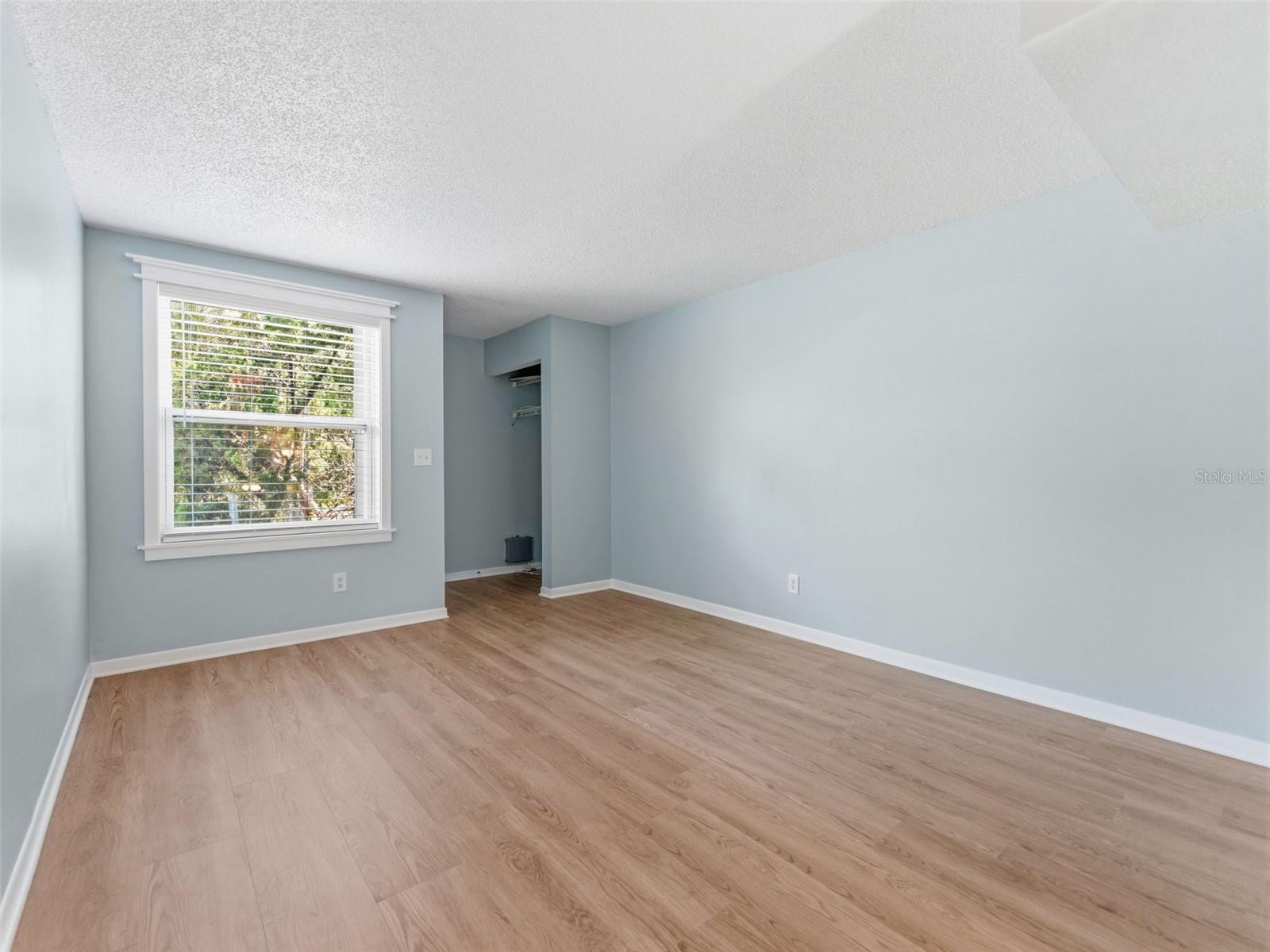 4233 LA SORRENTO CT — photo 9