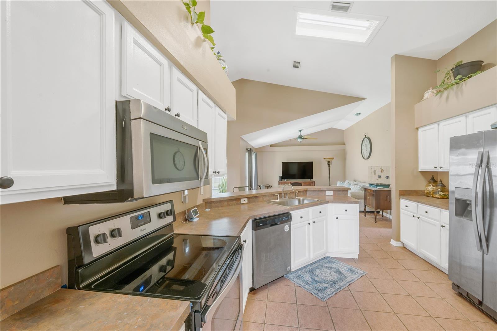 18140 PALM BREEZE DR — photo 28