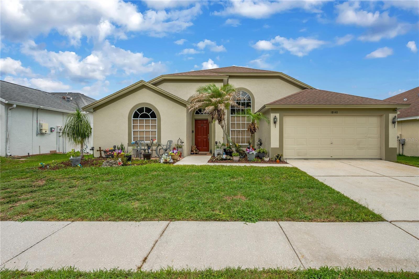 18140 PALM BREEZE DR — photo 2