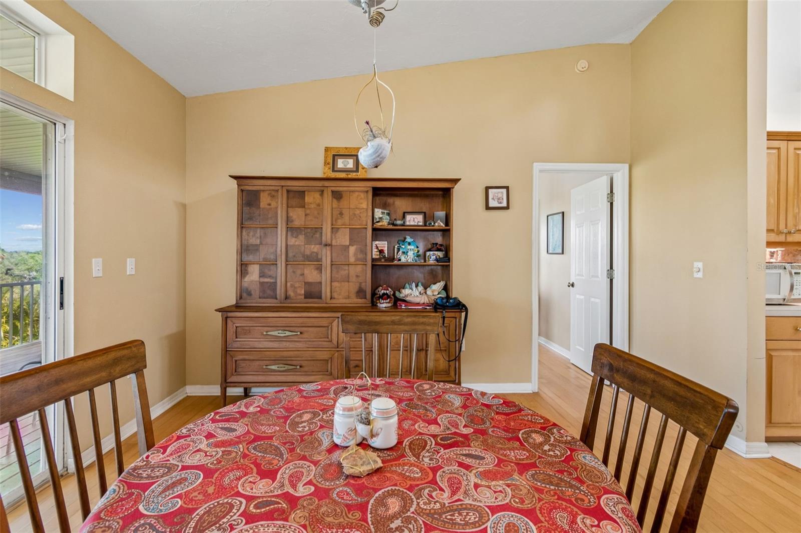119 BURNS RD — photo 28