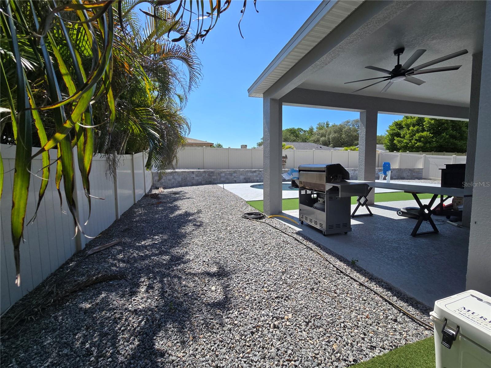 863 W BAYSHORE DR — photo 15
