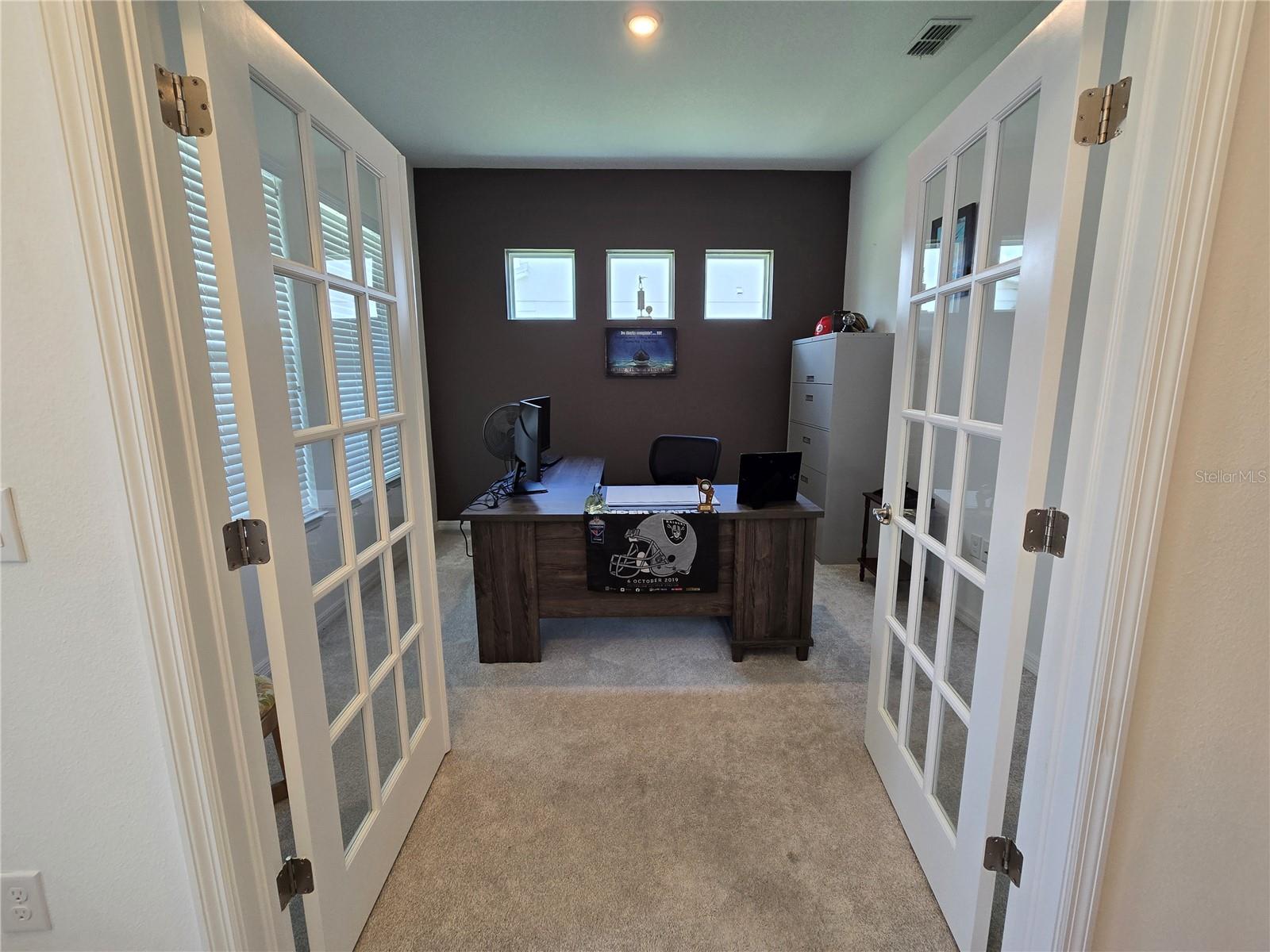 863 W BAYSHORE DR — photo 5
