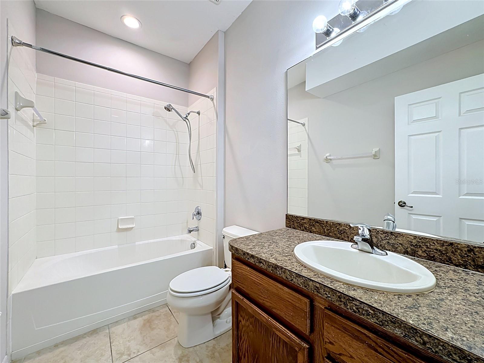 1810 BONITA BLUFF CT — photo 27