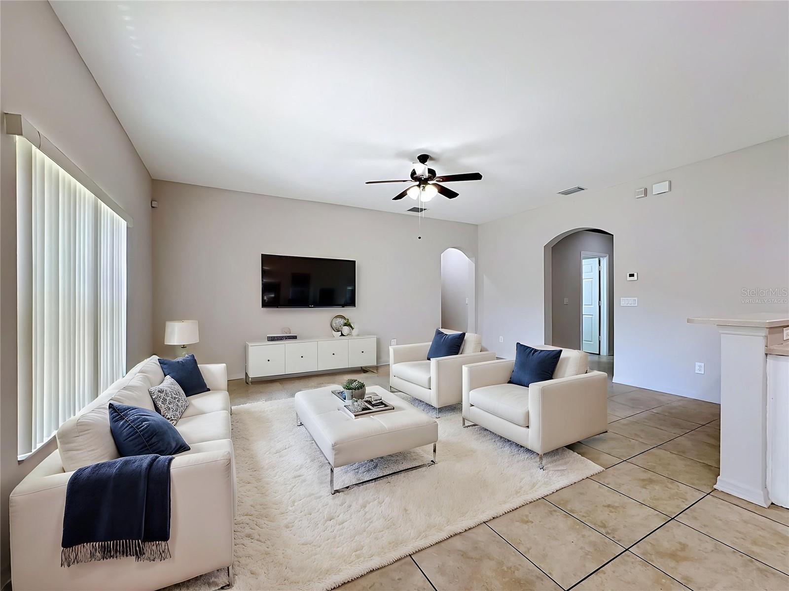 1810 BONITA BLUFF CT — photo 8
