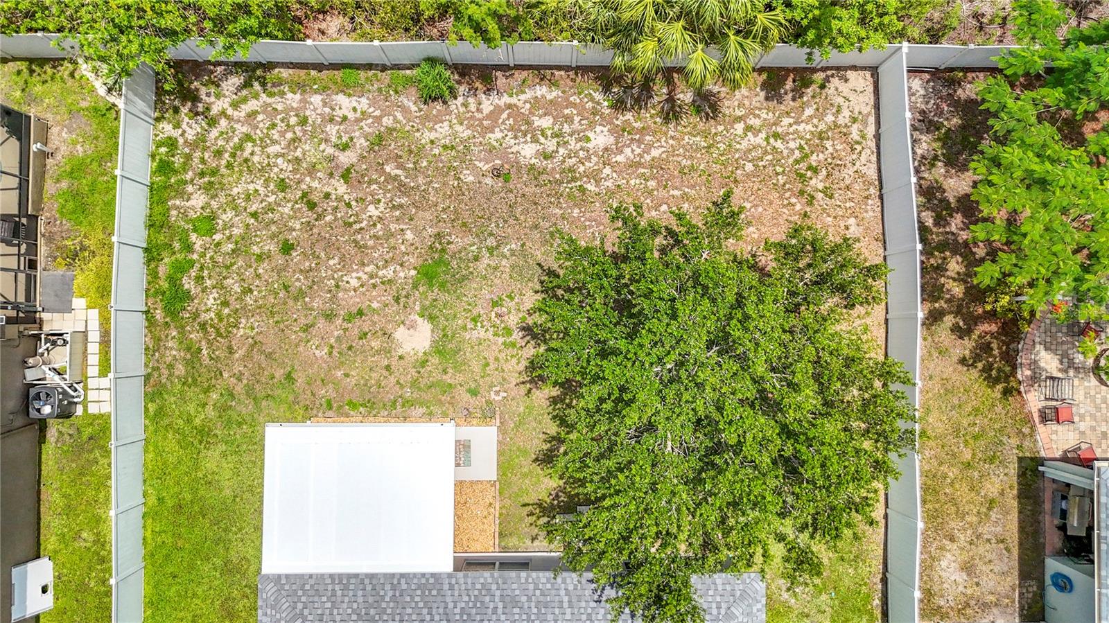 1810 BONITA BLUFF CT — photo 42