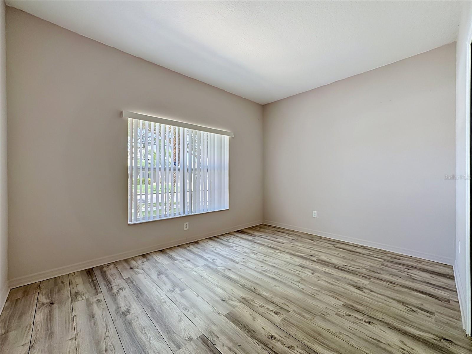 1810 BONITA BLUFF CT — photo 22