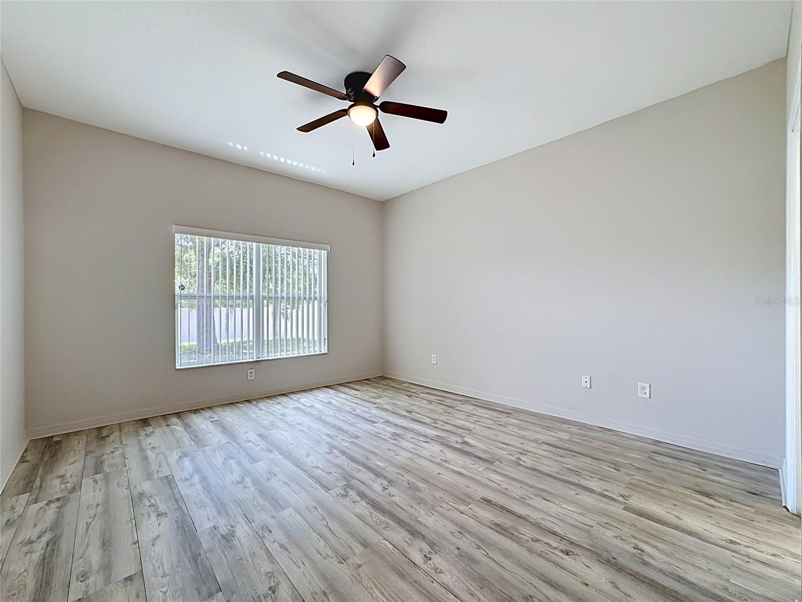 1810 BONITA BLUFF CT — photo 29
