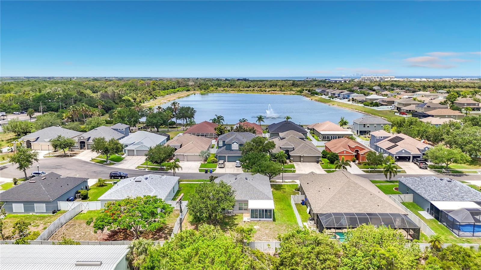 1810 BONITA BLUFF CT — photo 45