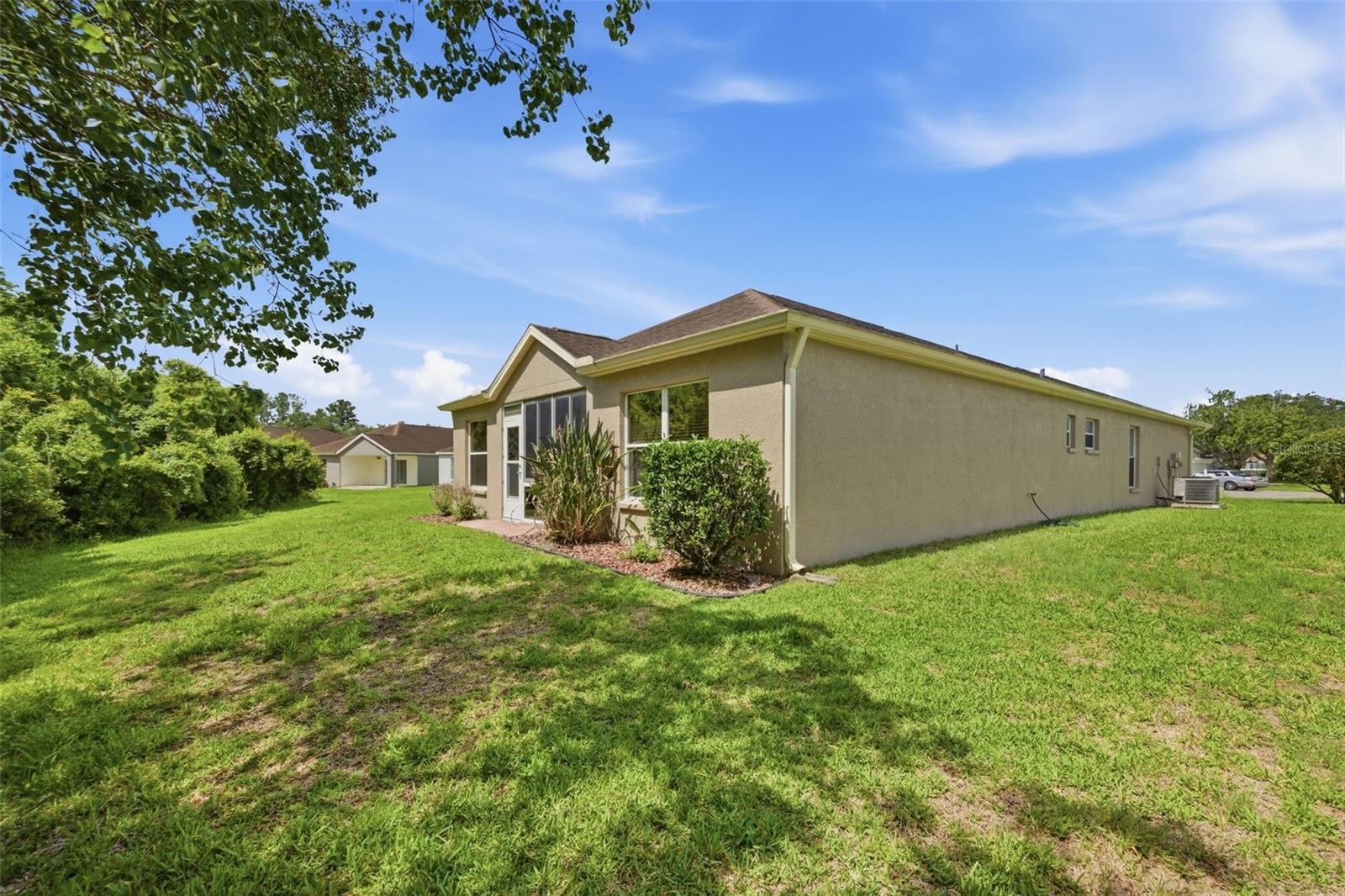5600 SIR BARTON CT — photo 39
