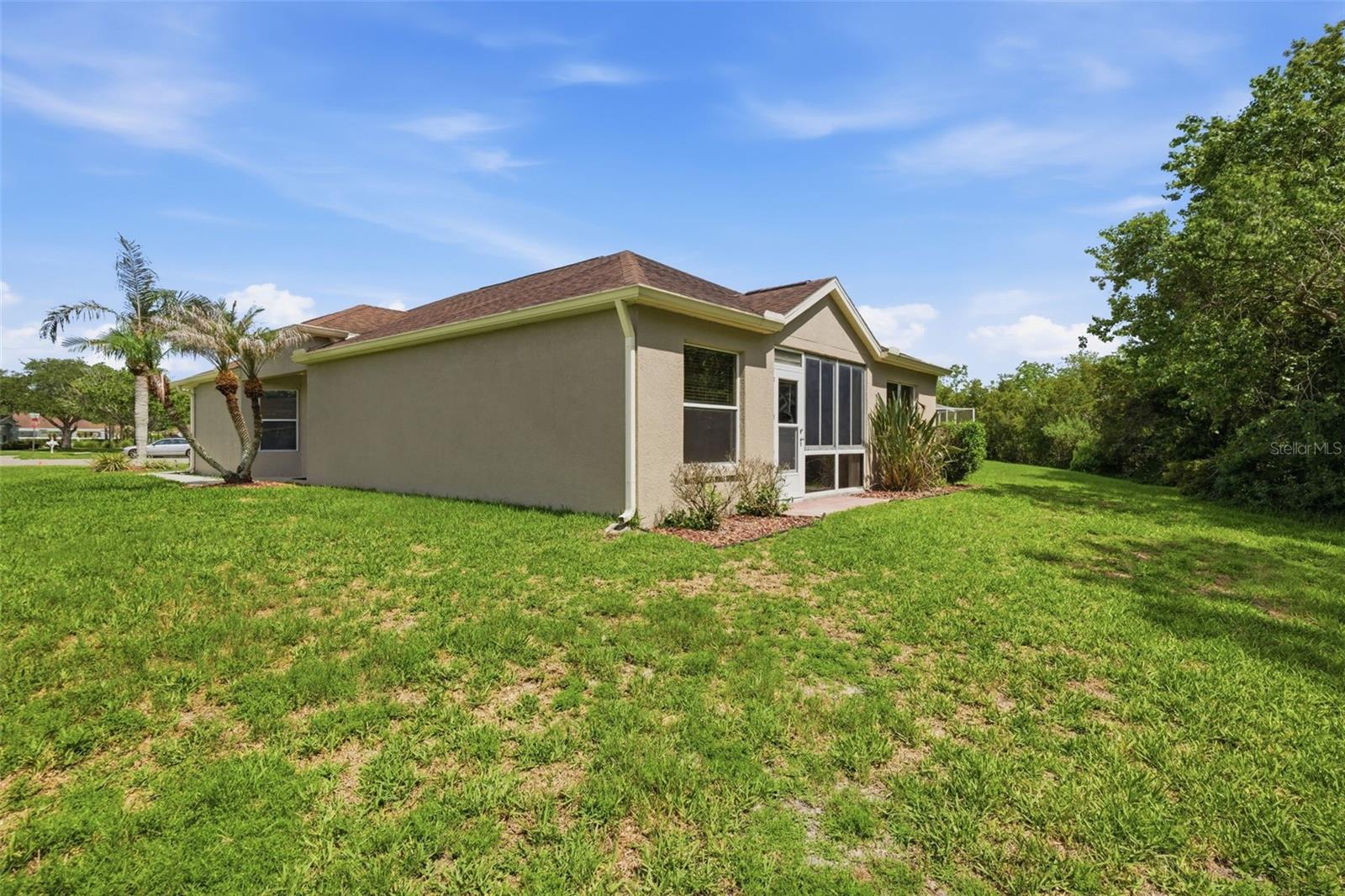 5600 SIR BARTON CT — photo 38
