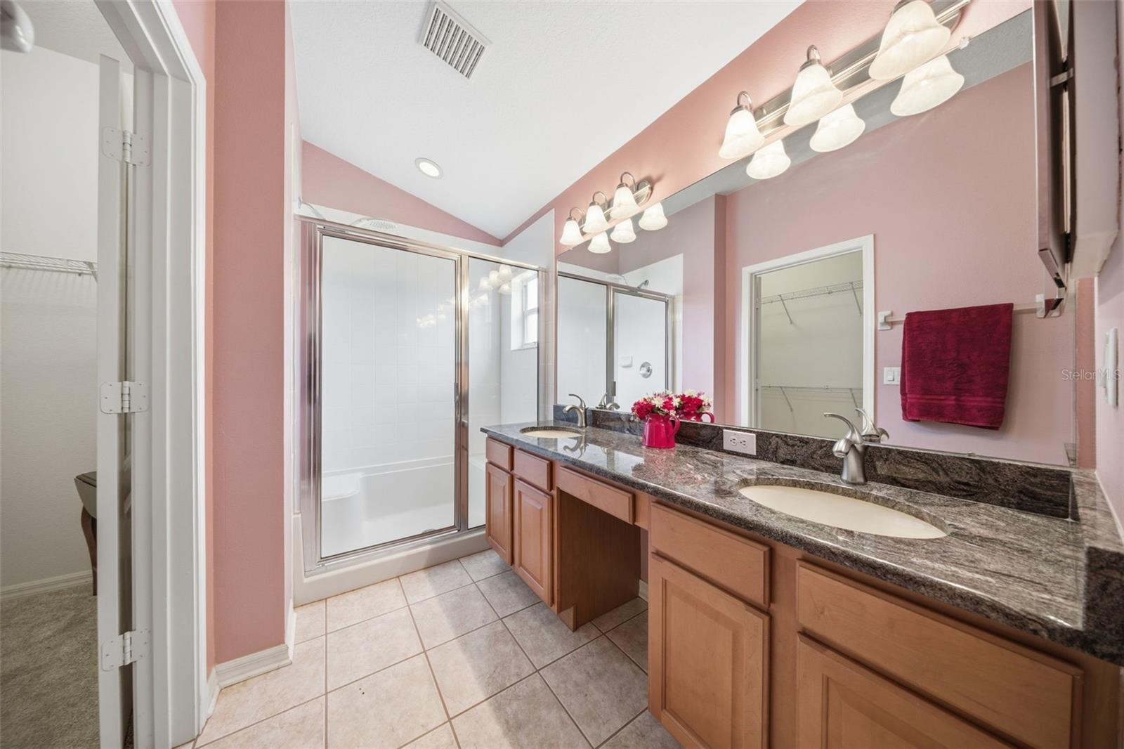 5600 SIR BARTON CT — photo 29
