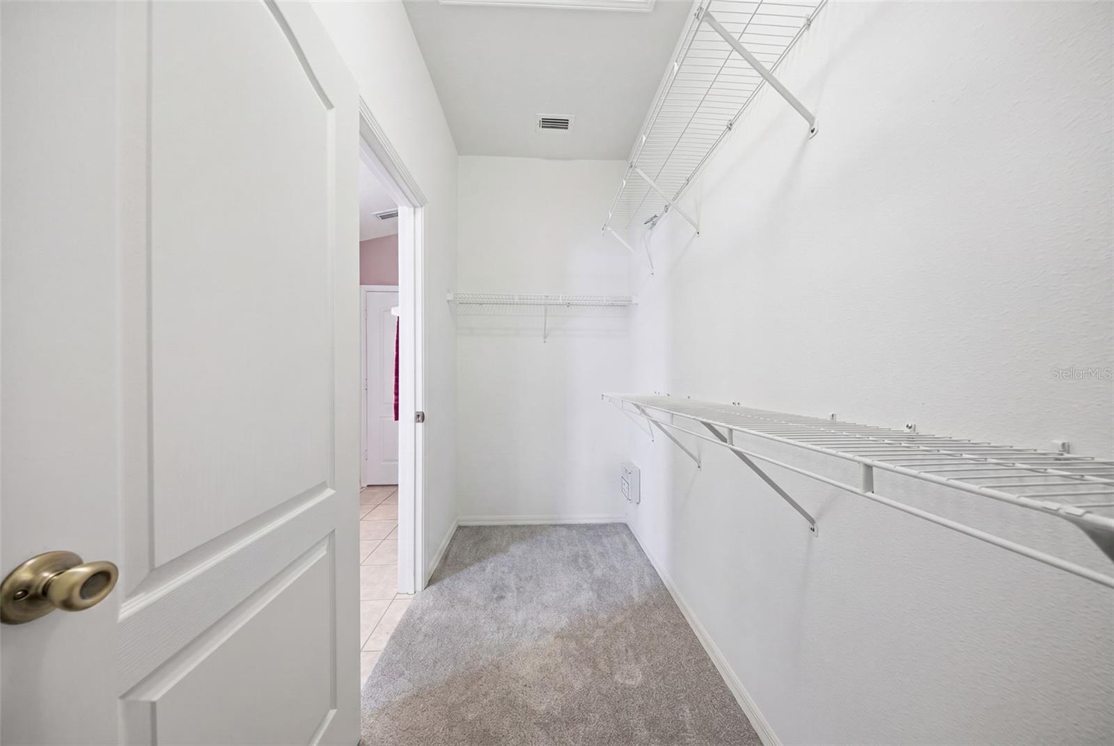 5600 SIR BARTON CT — photo 28