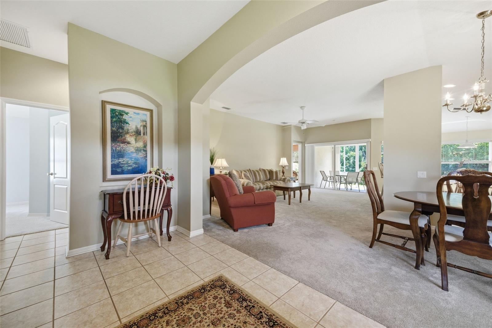 5600 SIR BARTON CT — photo 7