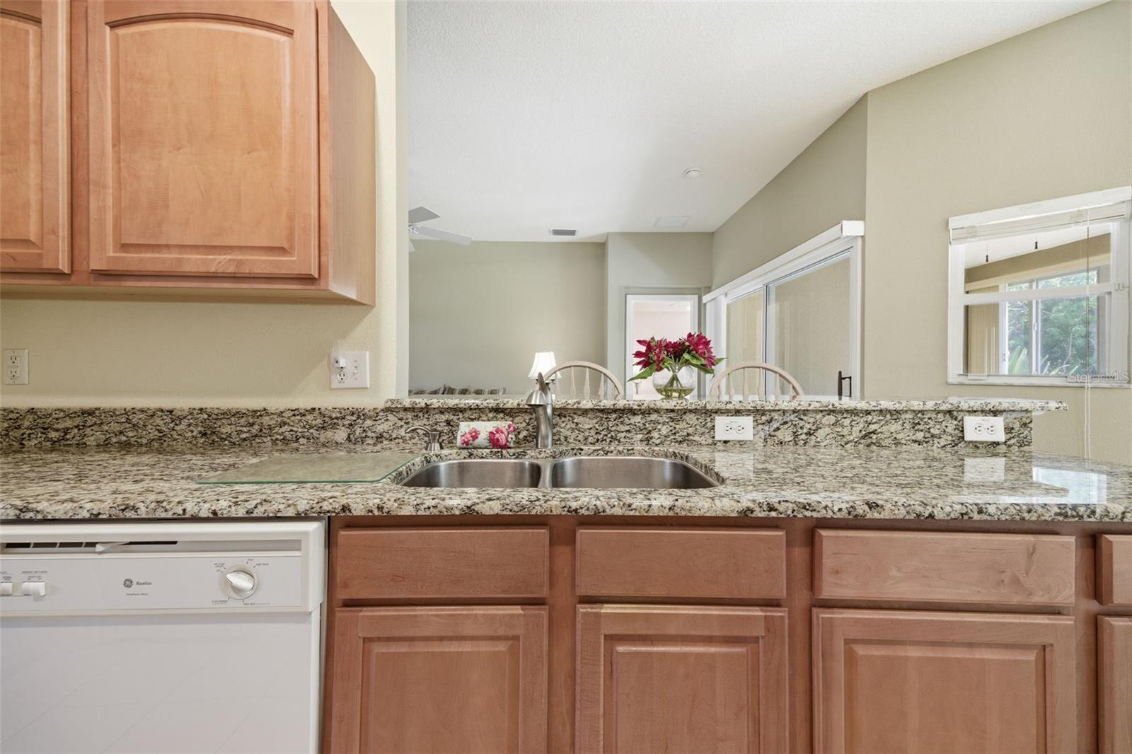 5600 SIR BARTON CT — photo 16