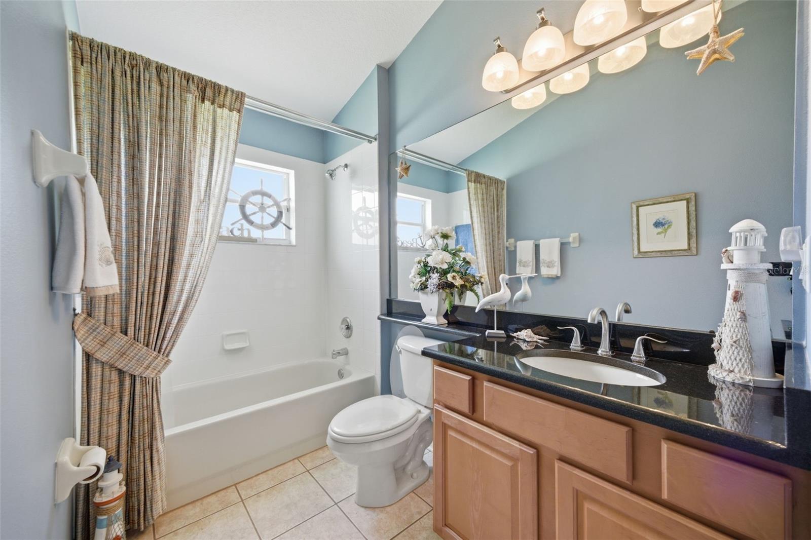 5600 SIR BARTON CT — photo 33