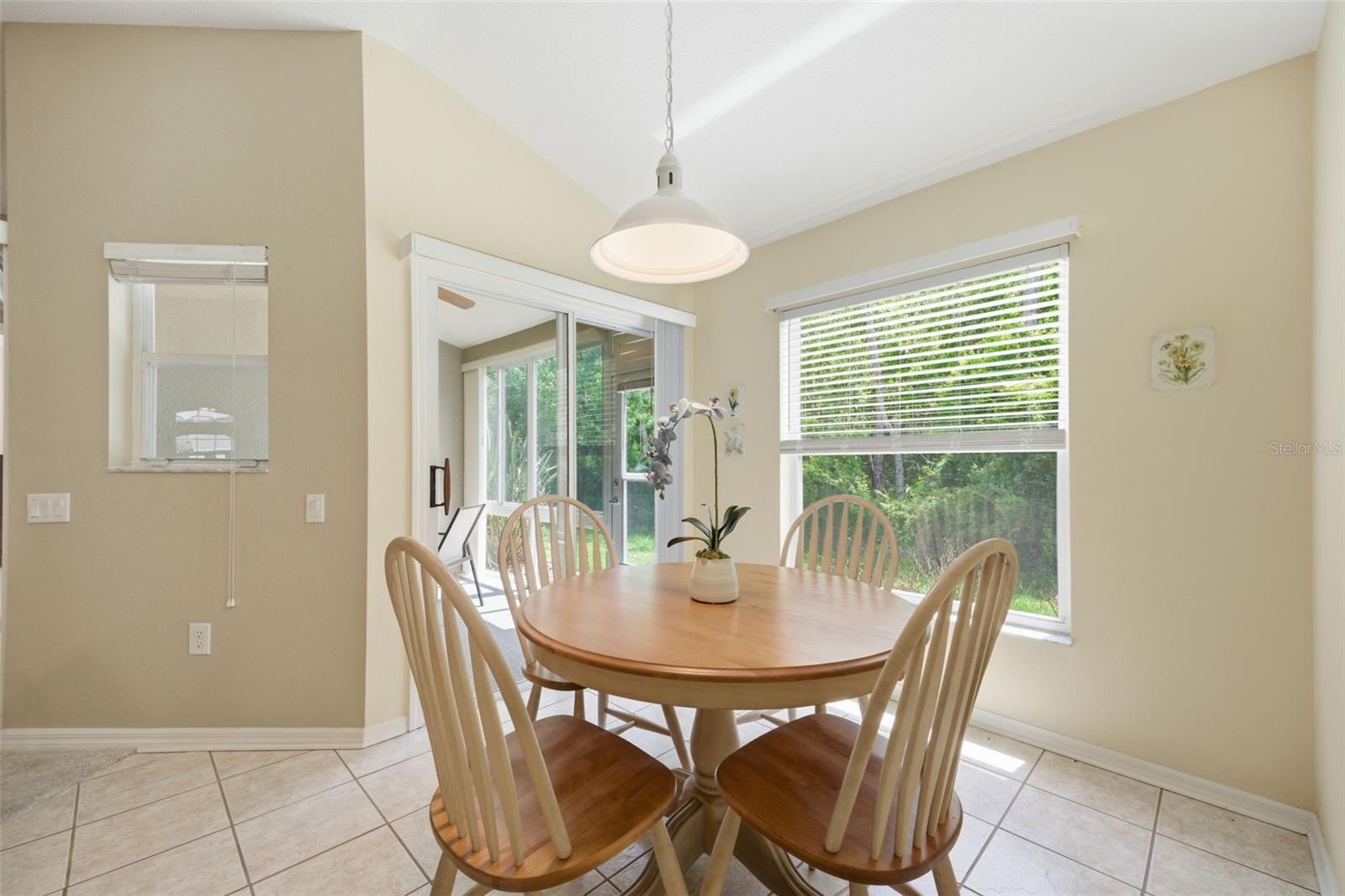 5600 SIR BARTON CT — photo 22