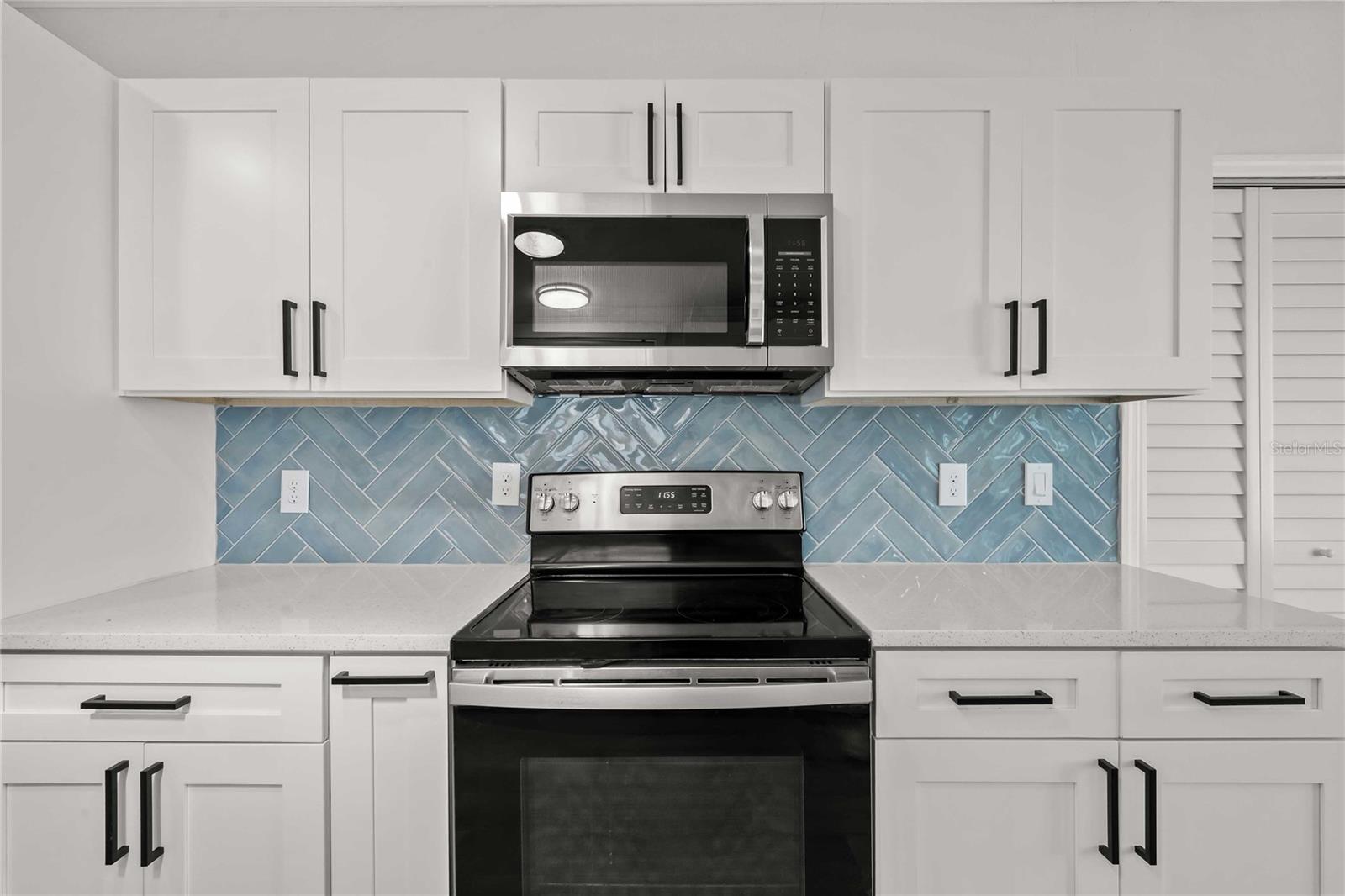 34010 ESTATES LN — photo 13